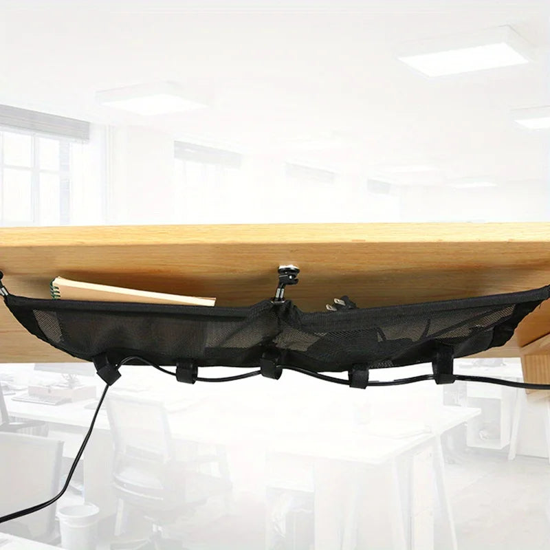 Filet installé sous un bureau